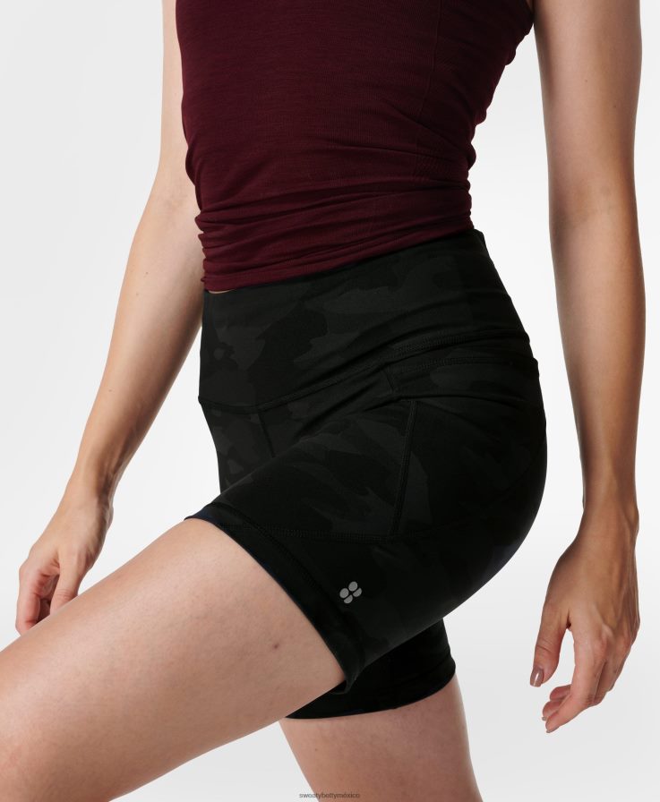 mujer pantalones cortos ciclistas de 6" Sweaty Betty 8VNTL411 estampado de camuflaje ultra negro ropa